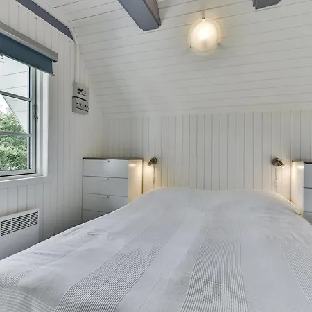 Semesterbostad Thormund - 350m From The Sea By Interhome